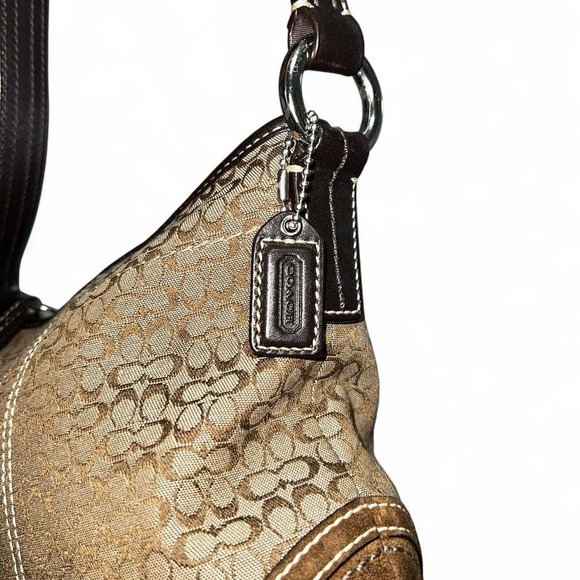 Coach Signature Canvas and Leather cross body Bag in brown and tan - Picture 5 of 8